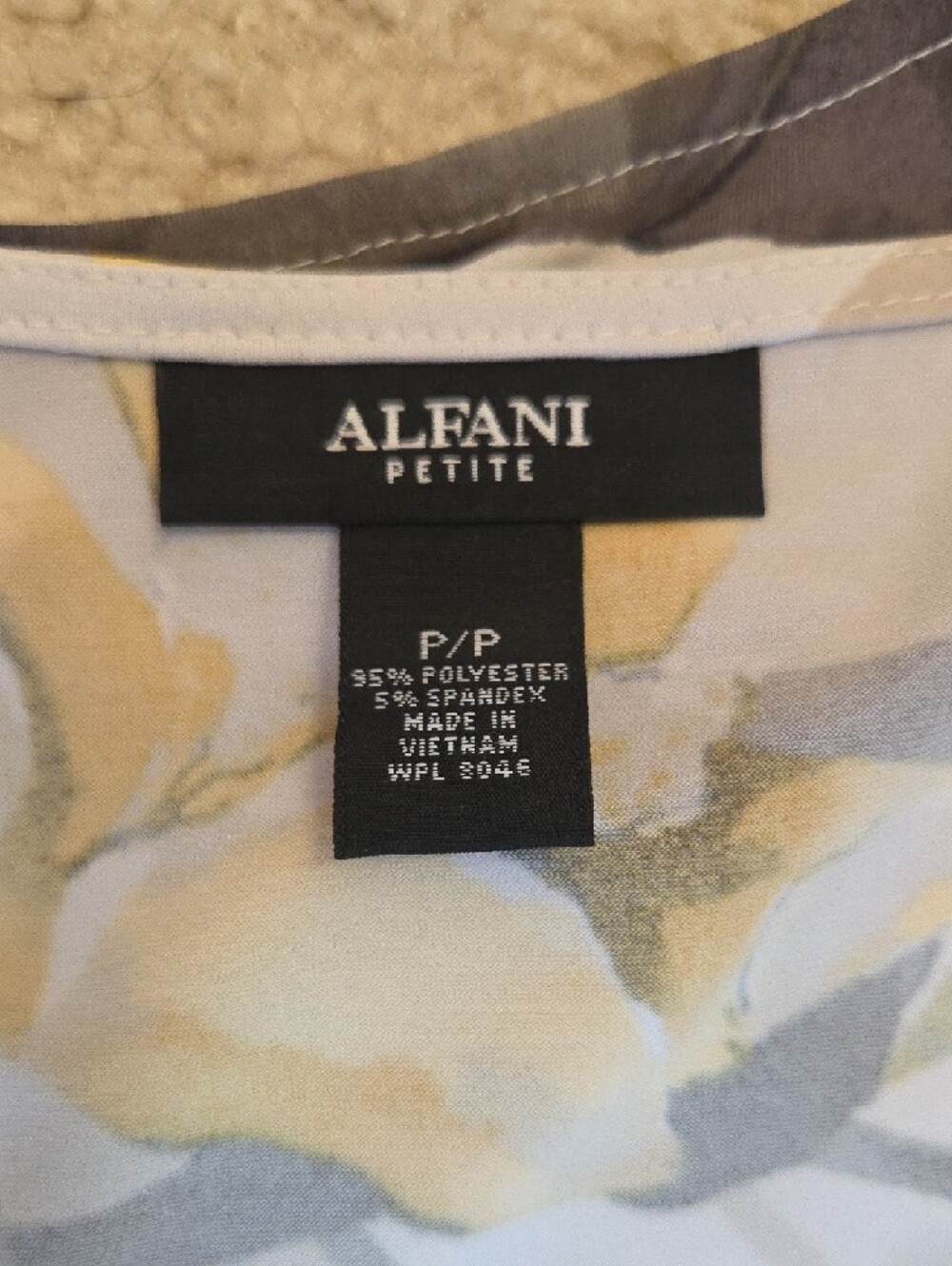 Alfani White Yellow Floral Sleeveless Blouse - Picture 5 of 5
